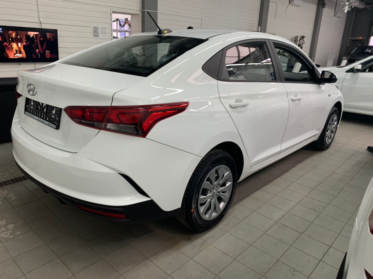 HYUNDAI Solaris миниатюра 3