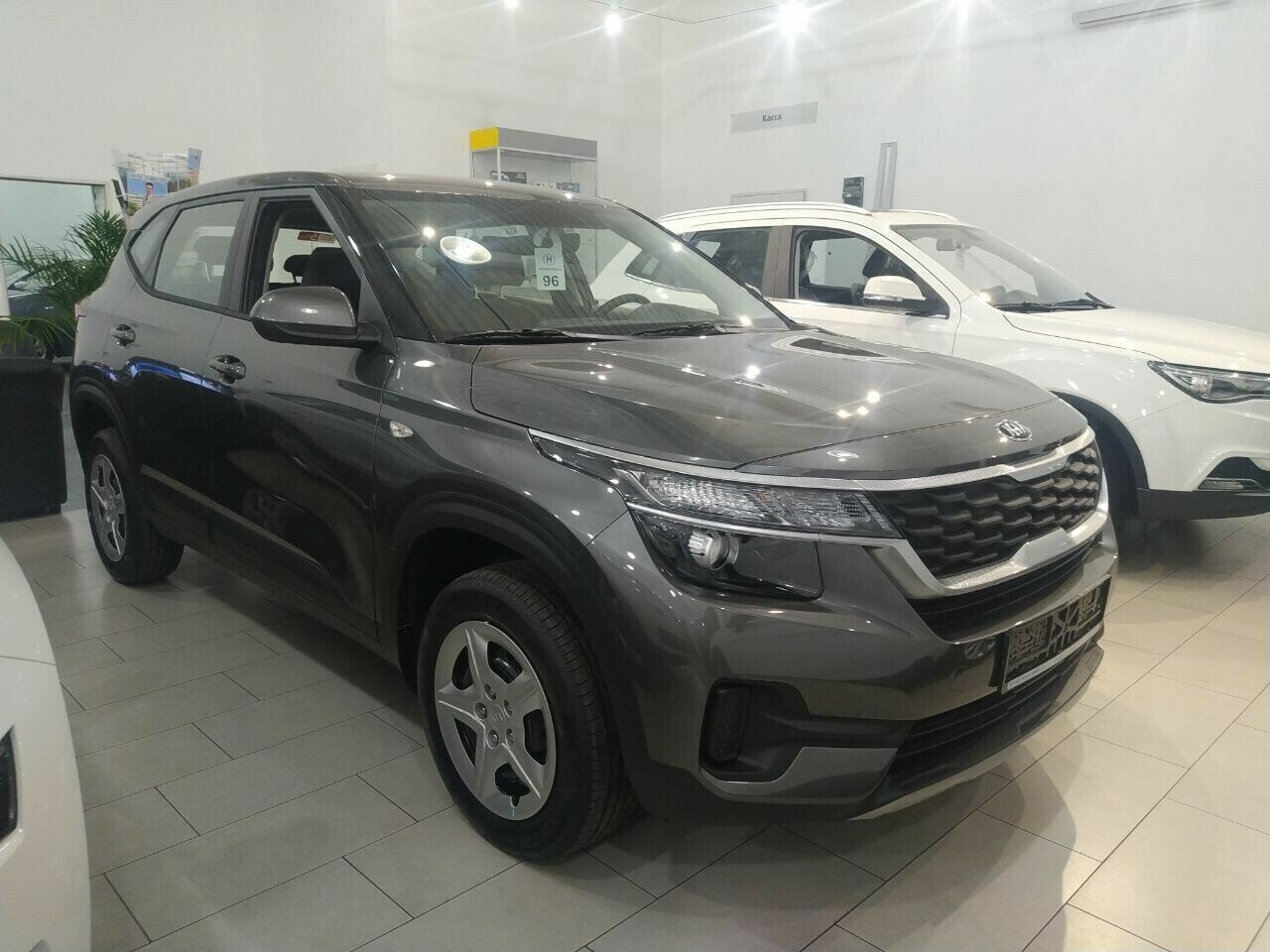 KIA Seltos миниатюра 2