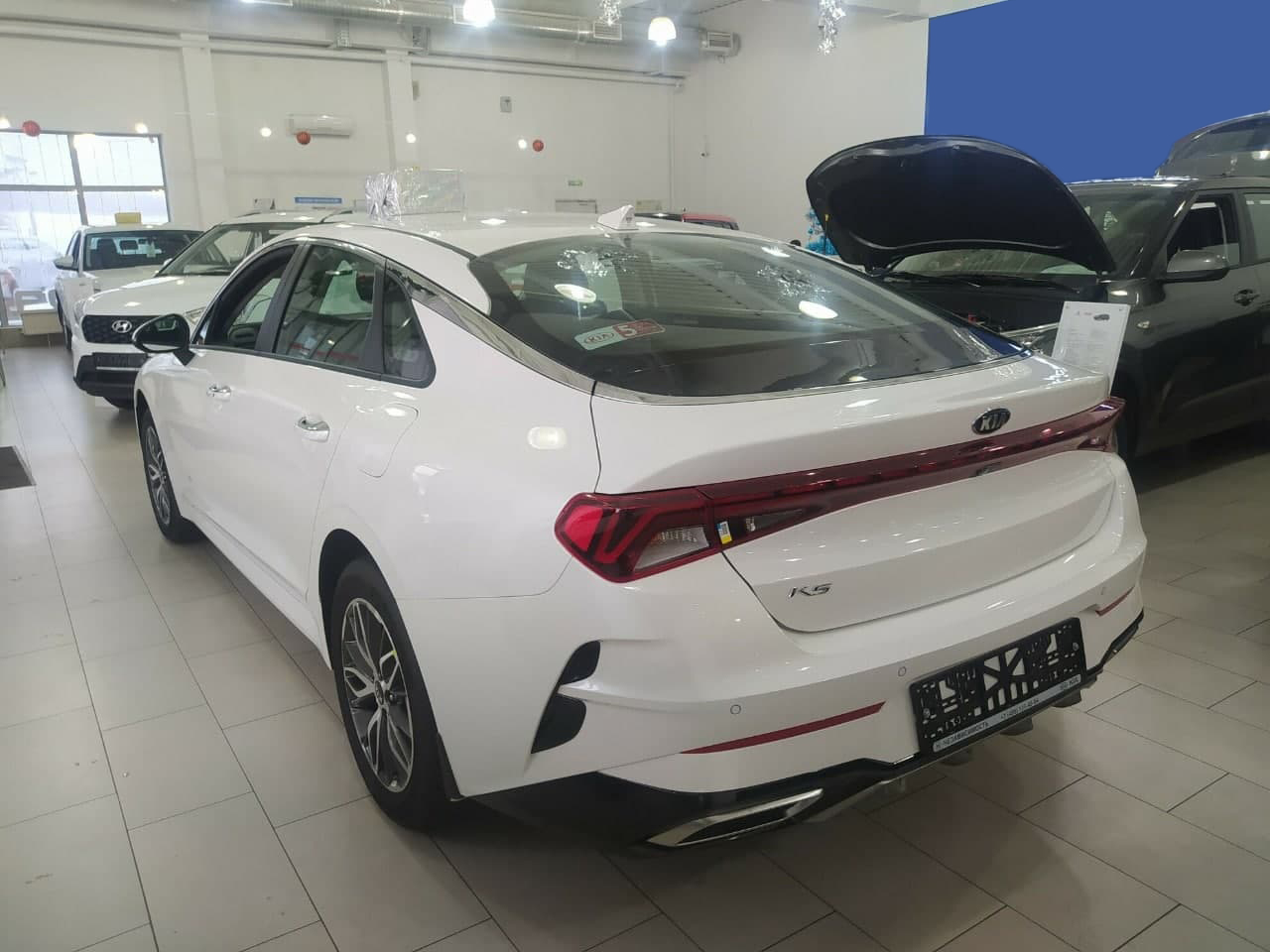 KIA K5 миниатюра 2