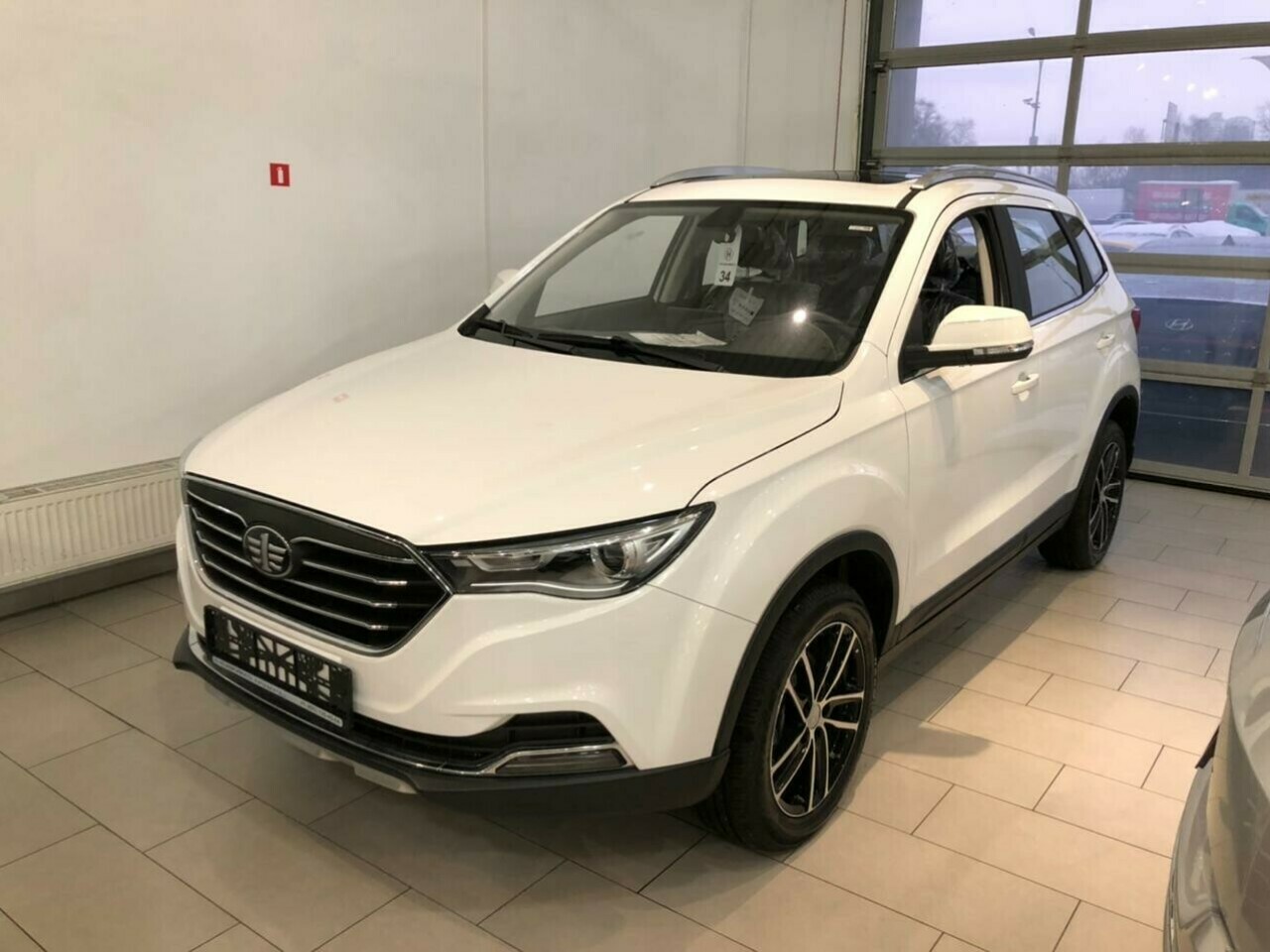 FAW Besturn X80 миниатюра 1