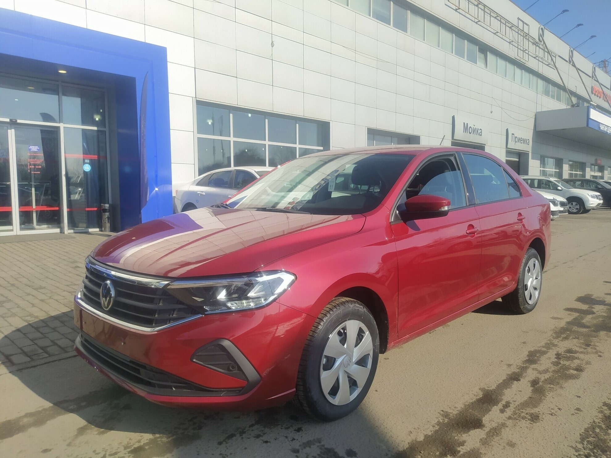 VOLKSWAGEN Polo миниатюра 1