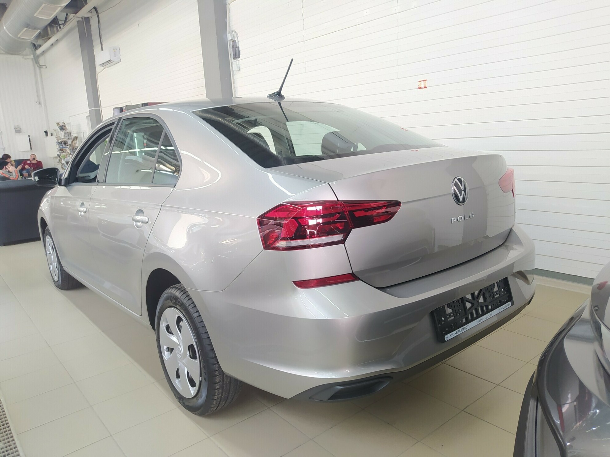 VOLKSWAGEN Polo миниатюра 3
