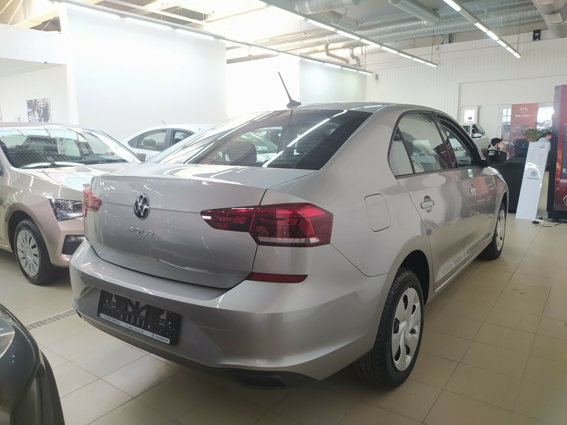 VOLKSWAGEN Polo миниатюра 4