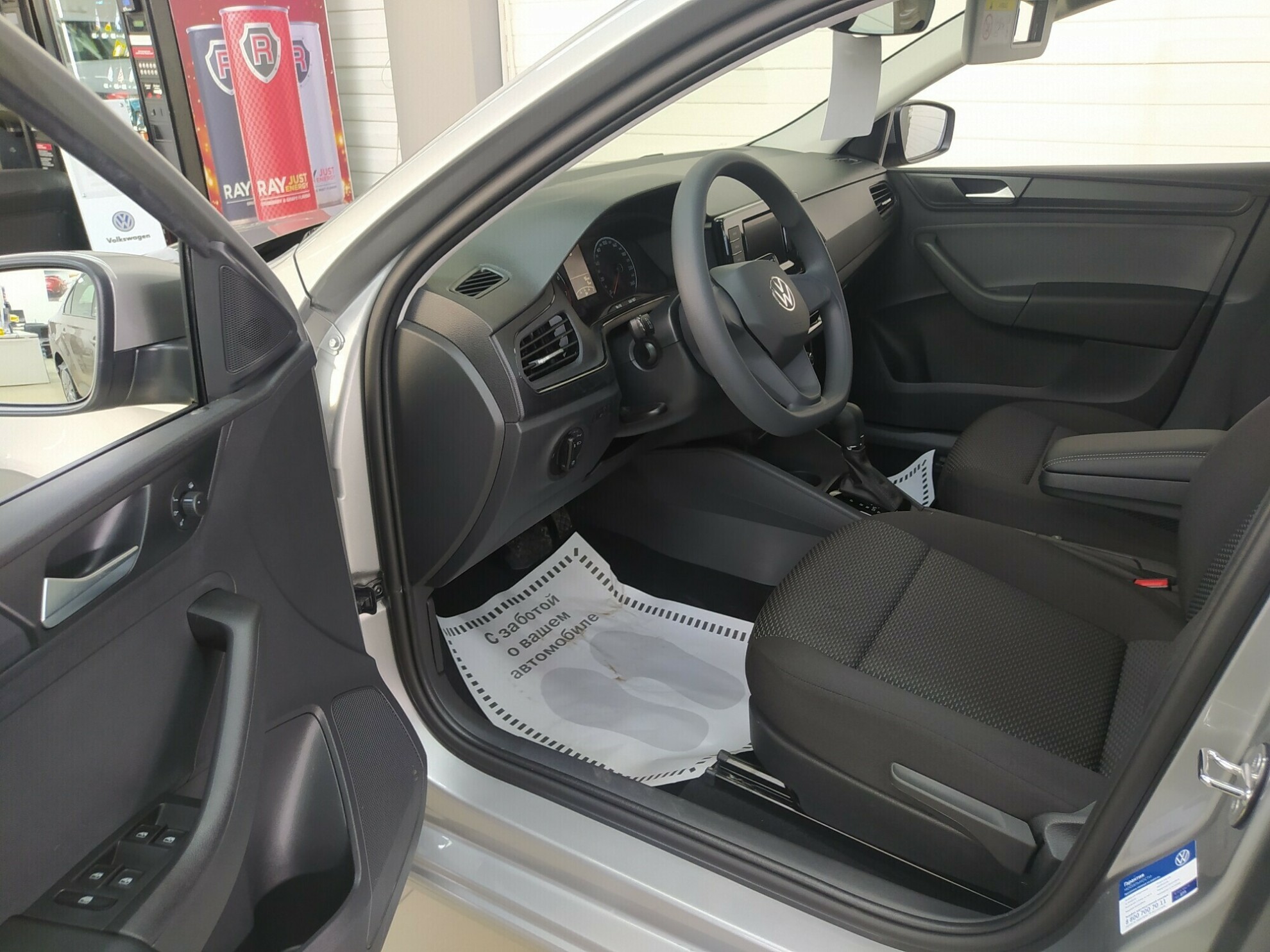 VOLKSWAGEN Polo миниатюра 5
