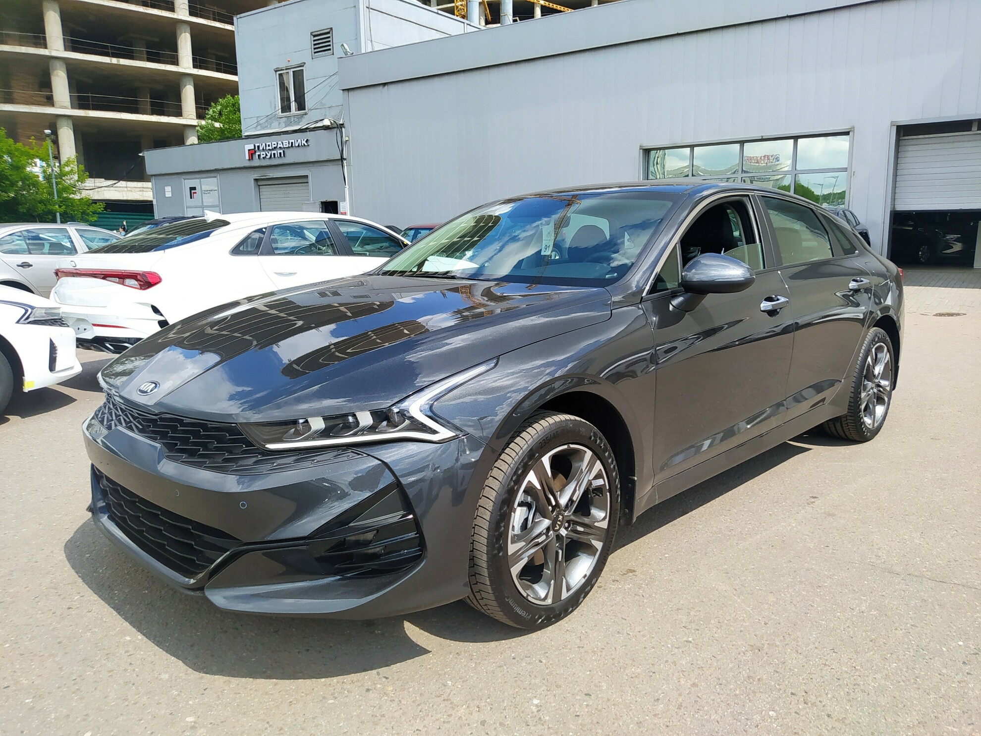 KIA K5 миниатюра 1