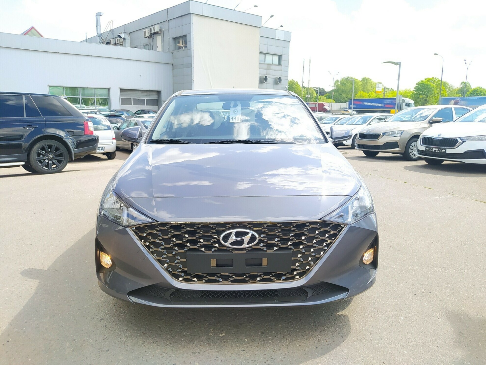 HYUNDAI Solaris миниатюра 2