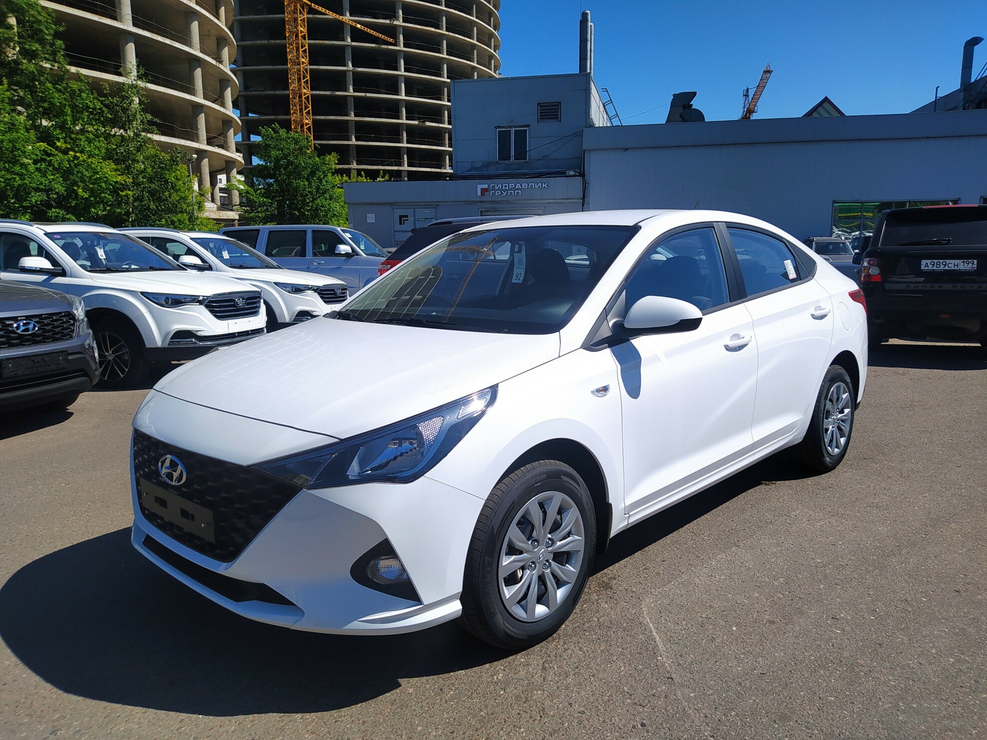 HYUNDAI Solaris миниатюра 1