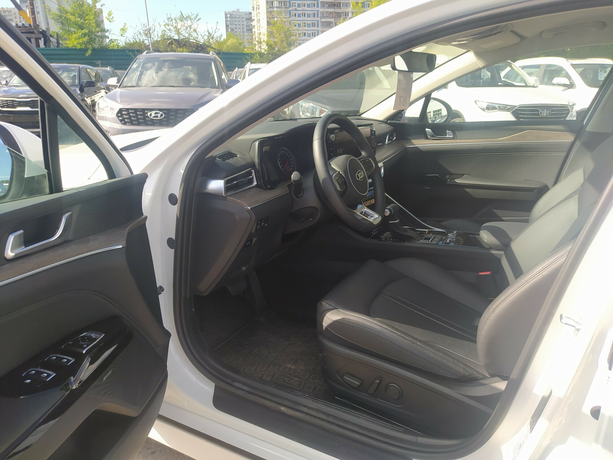 KIA K5 миниатюра 5