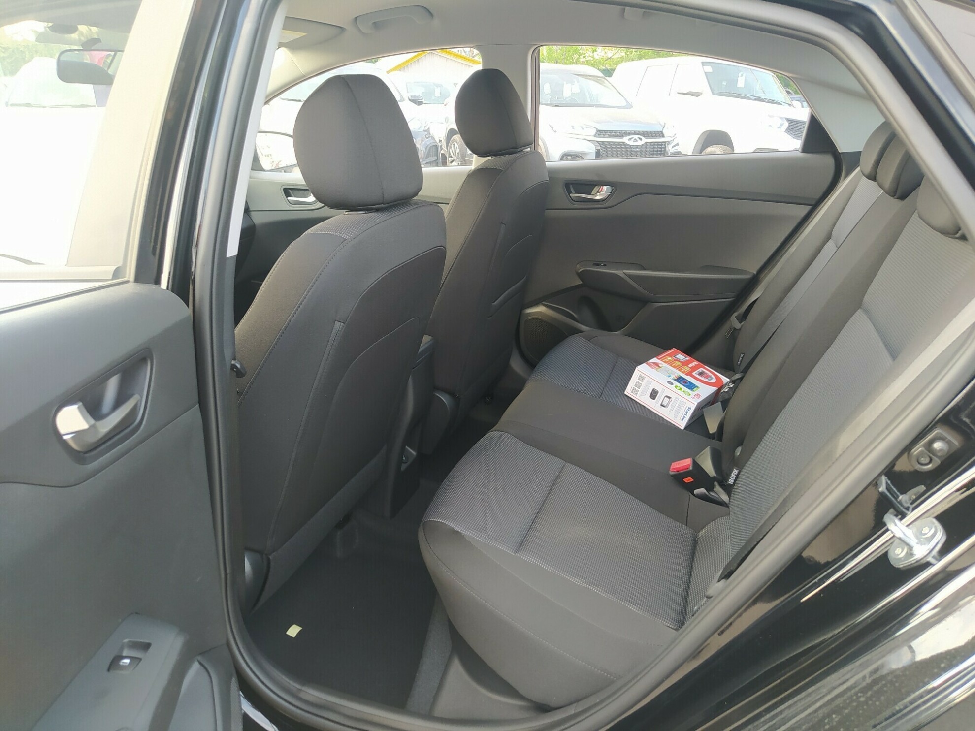 HYUNDAI Solaris миниатюра 6