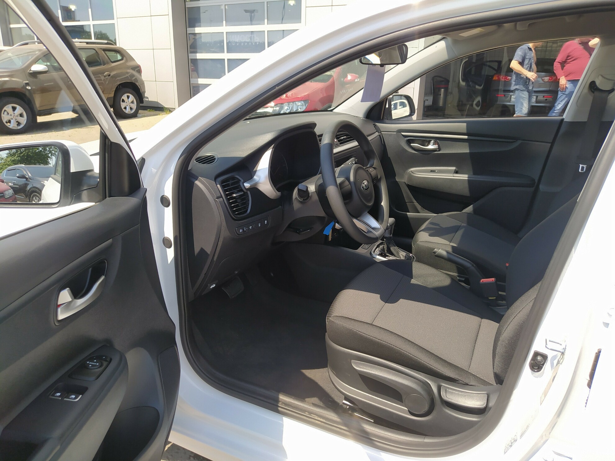 KIA Rio миниатюра 5