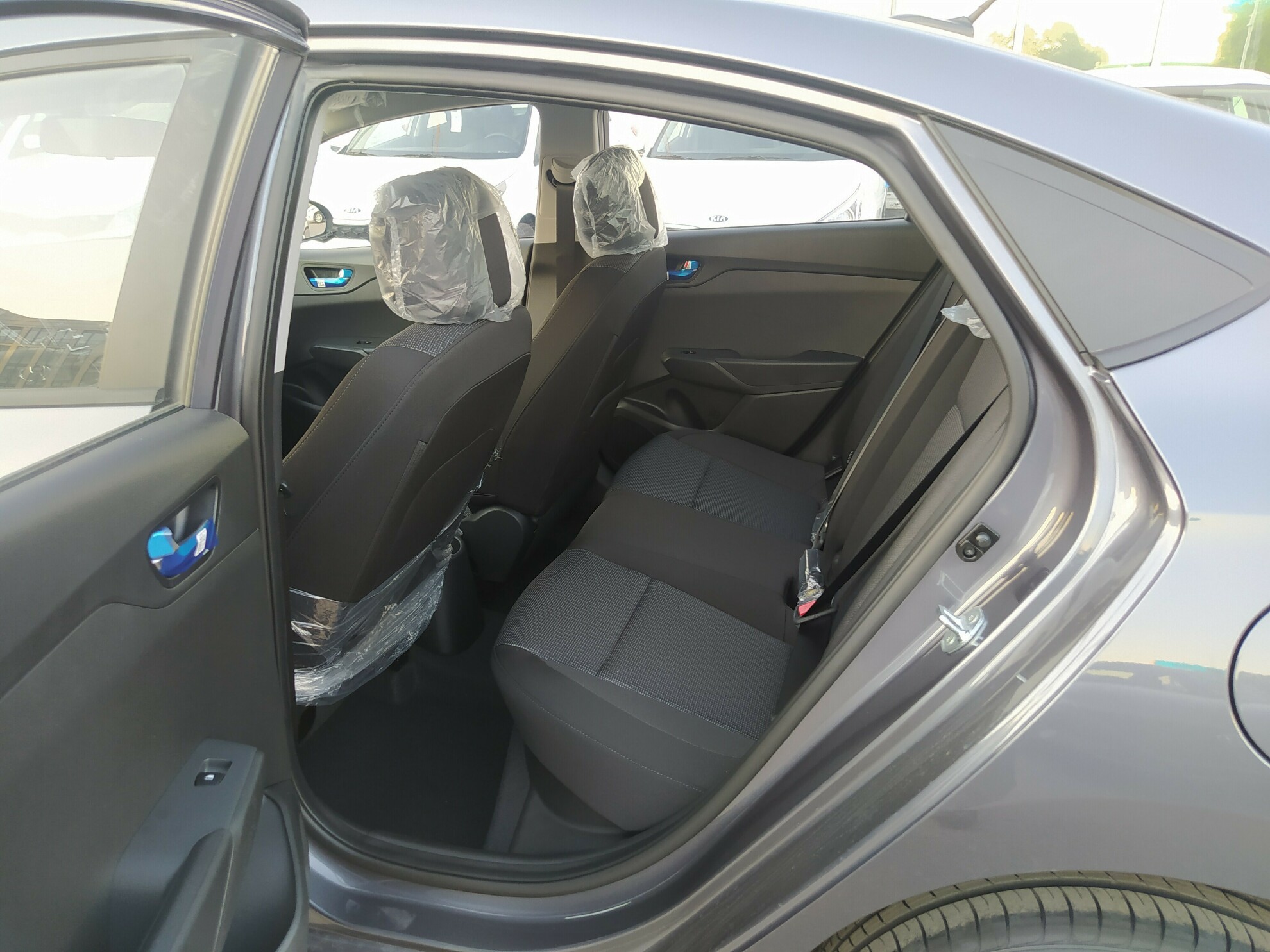 HYUNDAI Solaris миниатюра 6