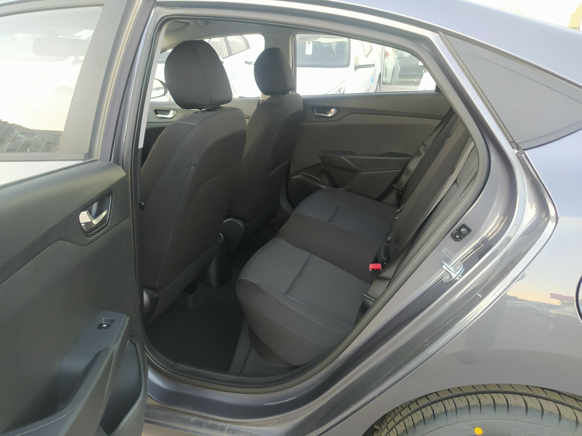 HYUNDAI Solaris миниатюра 6