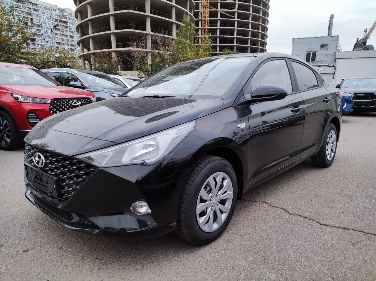 HYUNDAI Solaris миниатюра 1