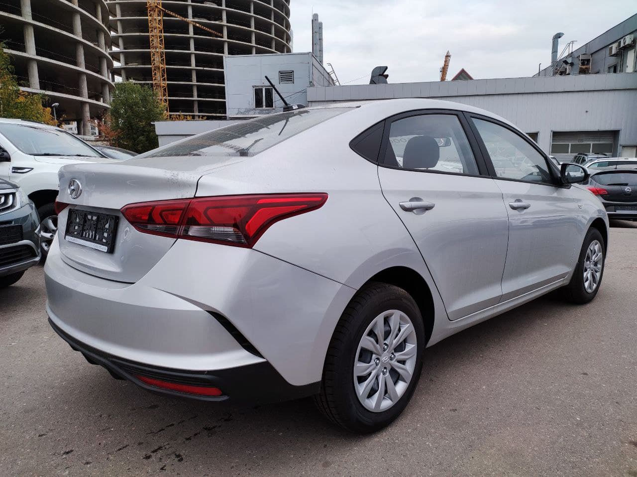 HYUNDAI Solaris миниатюра 3