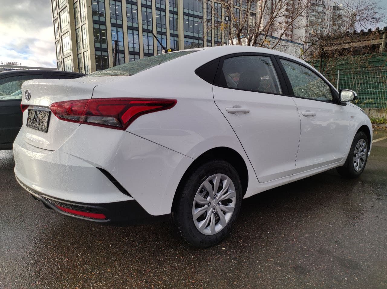 HYUNDAI Solaris миниатюра 3