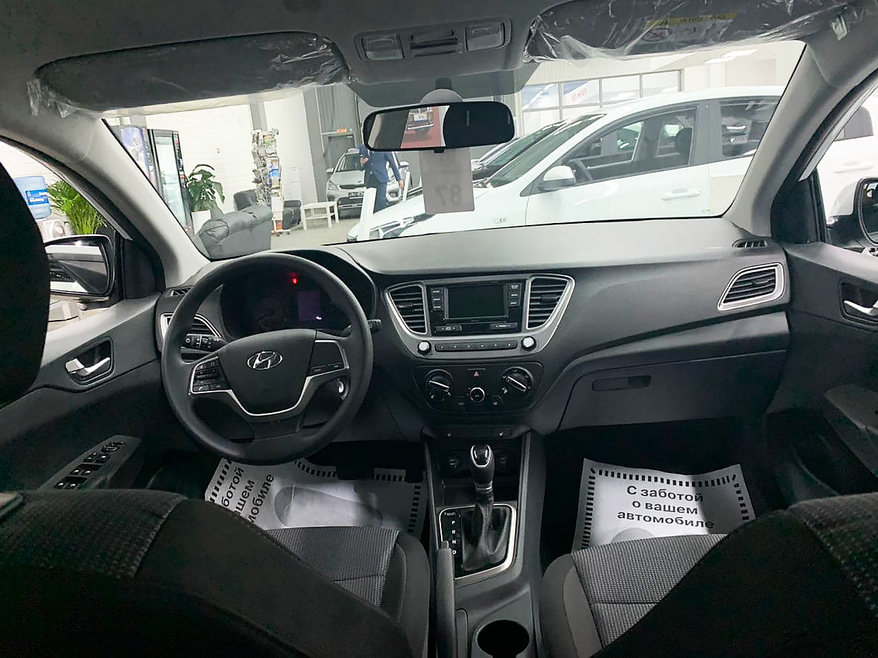 HYUNDAI Solaris миниатюра 5