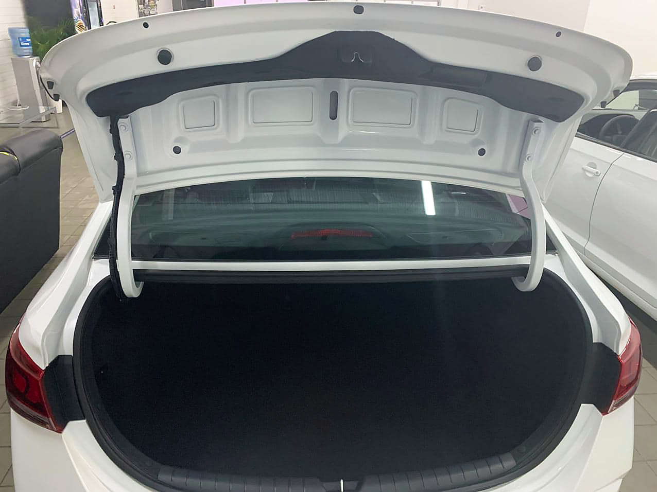 HYUNDAI Solaris миниатюра 6